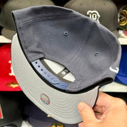 New Era Atlanta Braves 'Script Logo' Navy/Red 9FIFTY Snapback - Product Image