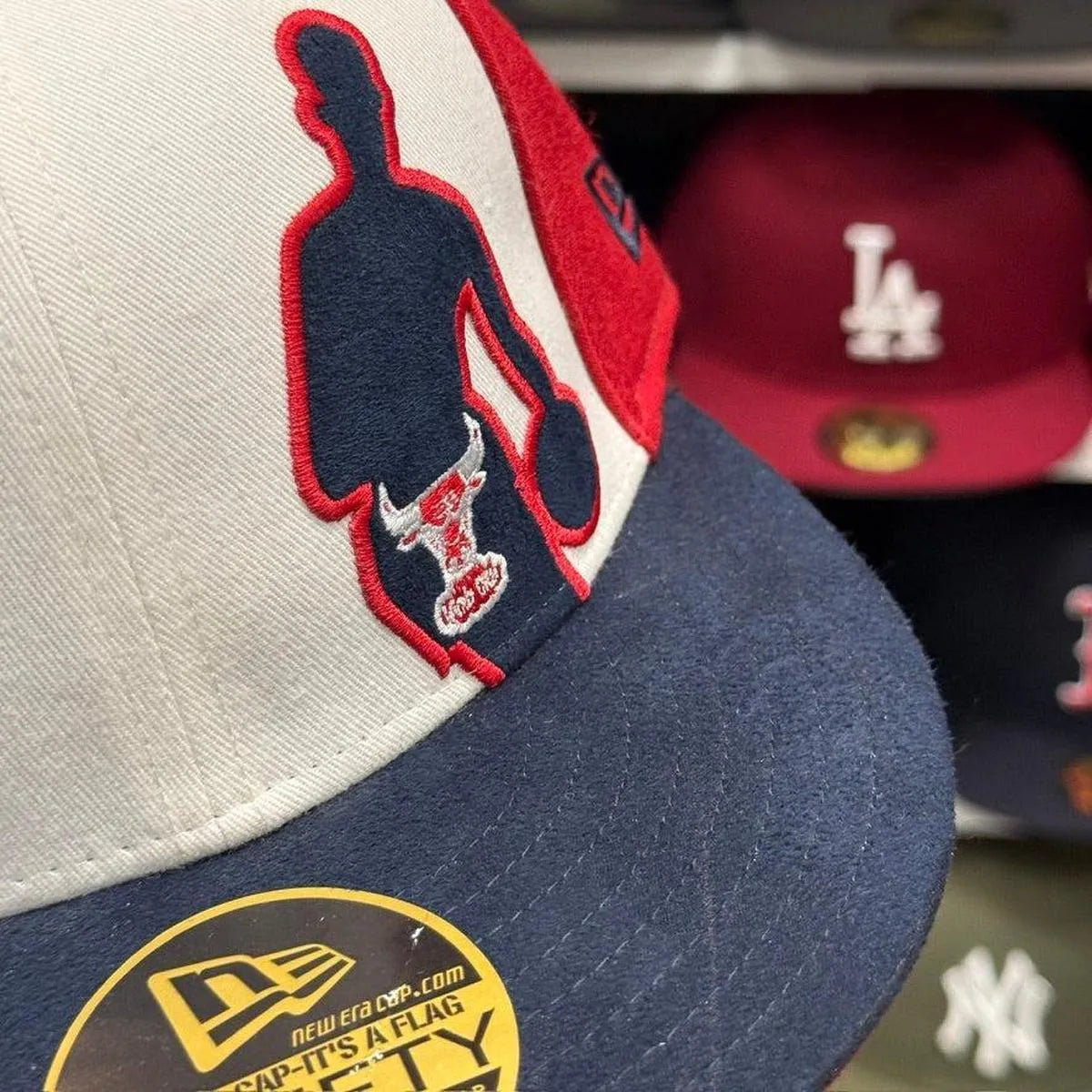 New Era Chicago Bulls 'NBA Outline' Multicolor Suede 59FIFTY Fitted Hat - Product Image
