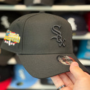 New Era Chicago White Sox '2005 World Series' A-Frame All Black 9FORTY Snapback - Scarlet - Product Image
