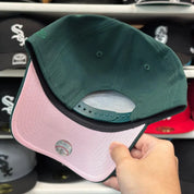 New Era Chicago White Sox '2005 World Series' A-Frame Green 9FORTY Snapback | Pink Under Brim - Product Image