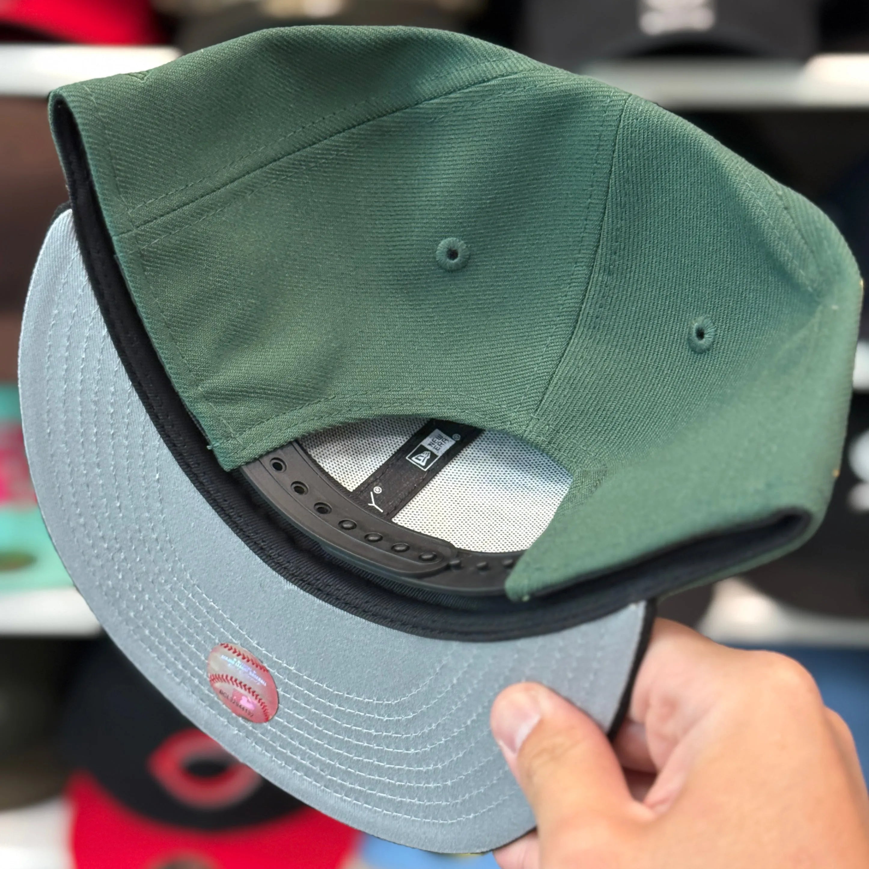 New Era Chicago White Sox '95 Years' Olive/Black 9FIFTY Snapback - Product Image