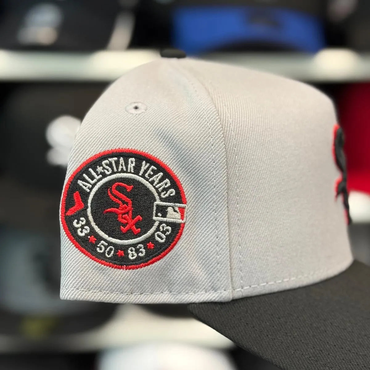 Black 9FORTY Snapback | Red Under Brim - Product Image