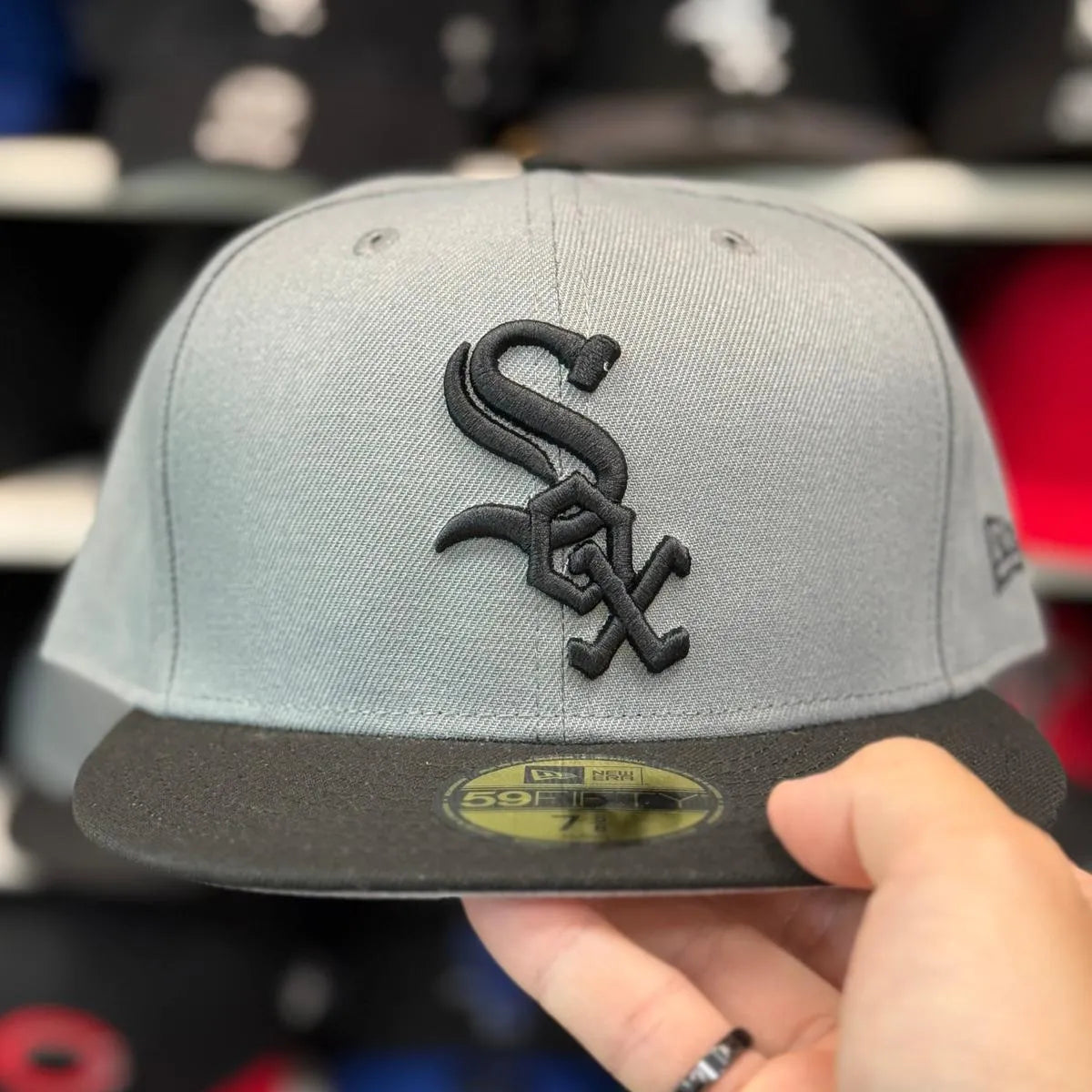 Black 59FIFTY Fitted Hat - Product Image