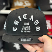 New Era Chicago White Sox 'Old English Font' Black 9FIFTY Snapback - Product Image