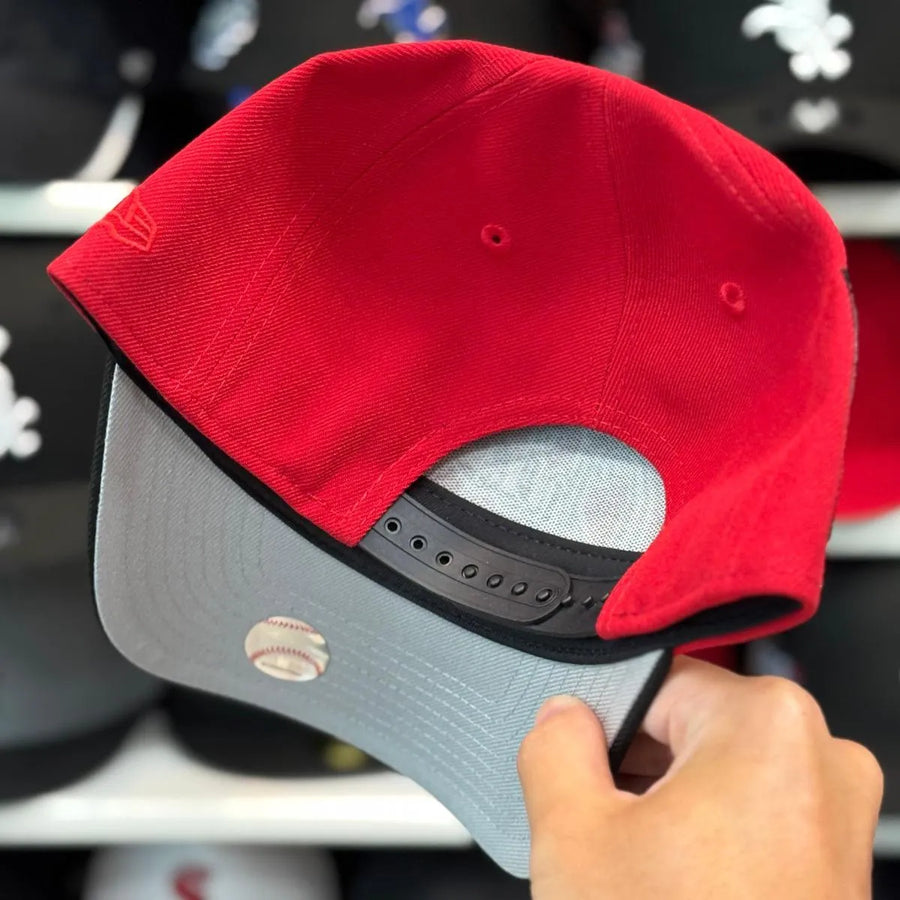 New Era Chicago White Sox Script Logo '95 Years' A-Frame Red/Black 9FORTY Snapback - Product Image