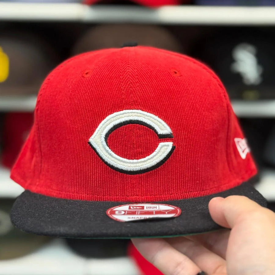 New Era Cincinnati Reds Corduroy Red/Black 9FIFTY Snapback - Product Image