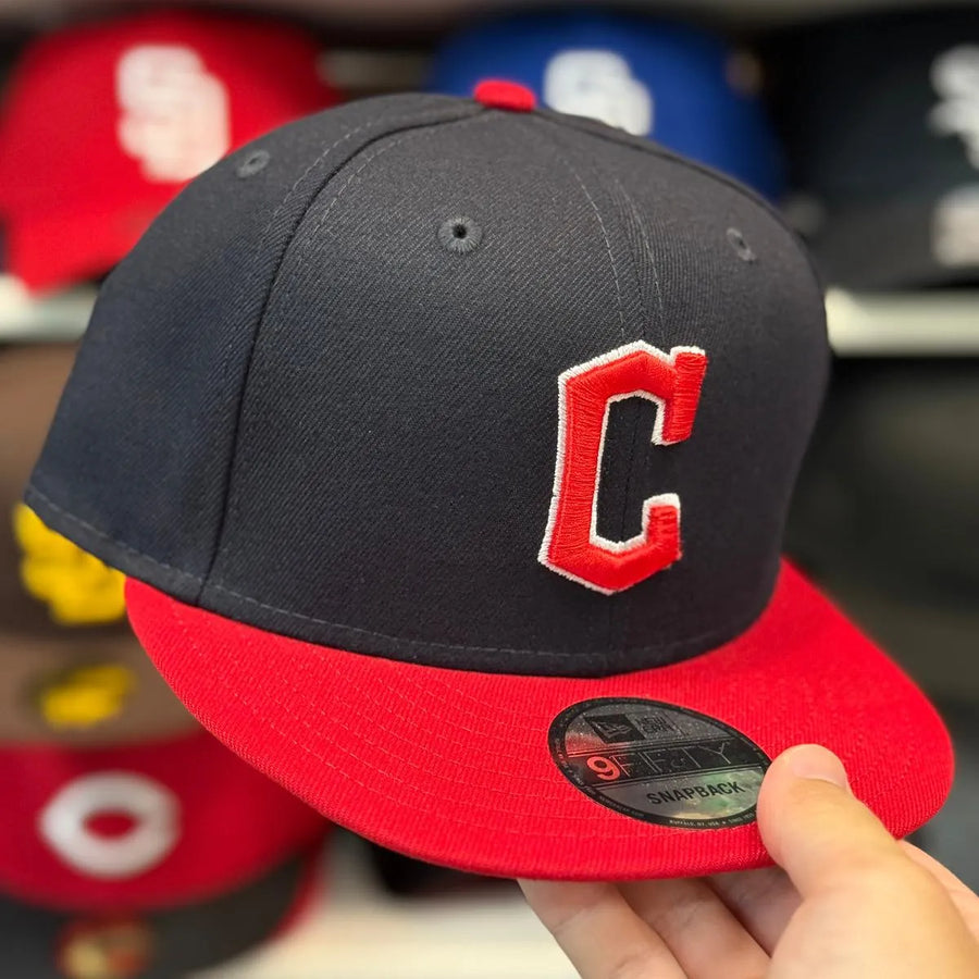 New Era Cleveland Guardians Navy/Red 9FIFTY Snapback - Product Image