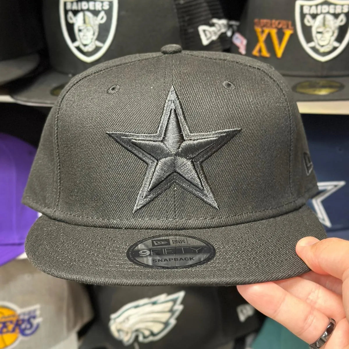 New Era Dallas Cowboys Black 9FIFTY Snapback - Product Image