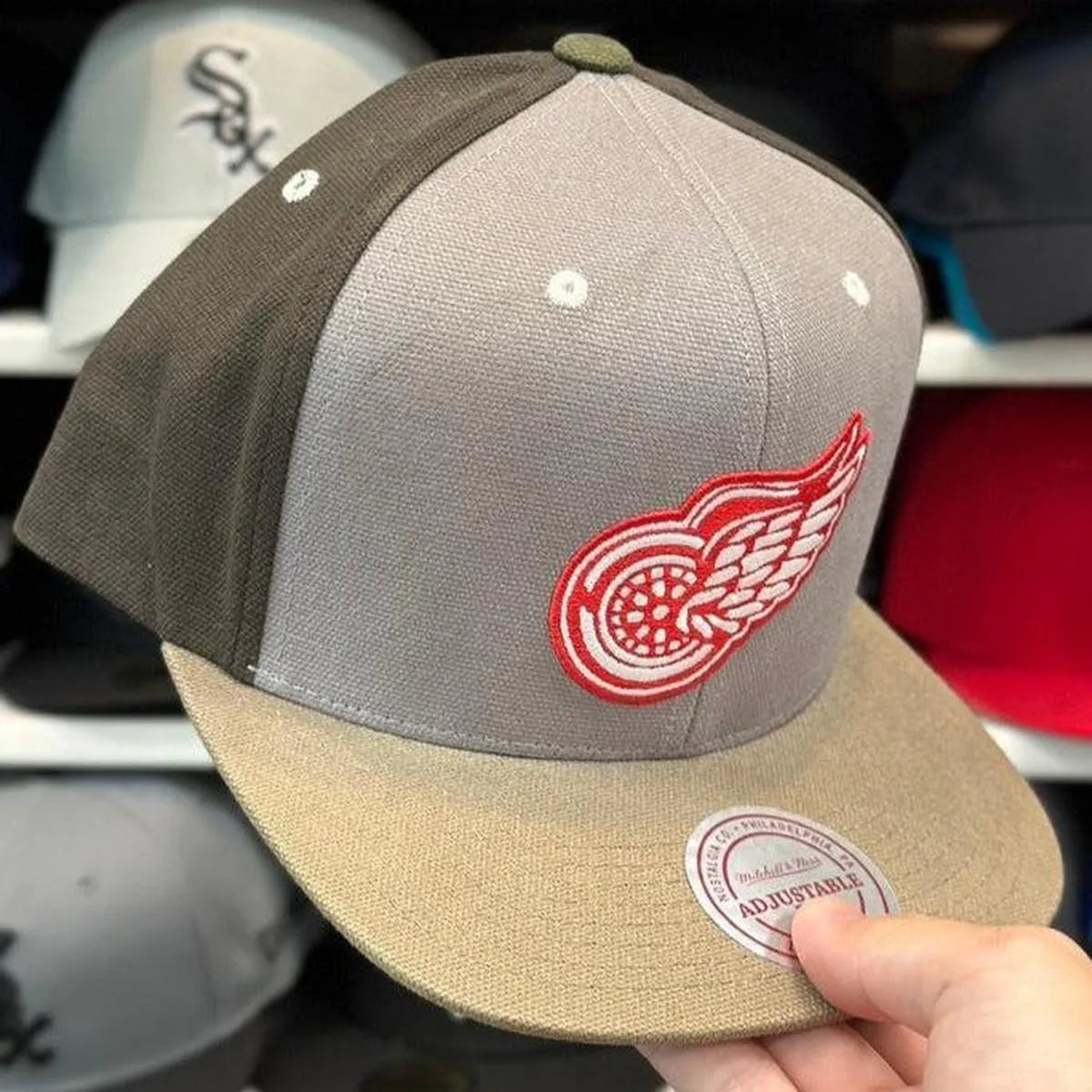 New Era Detroit Red Wings Multicolor Vintage 9FIFTY Snapback - Product Image