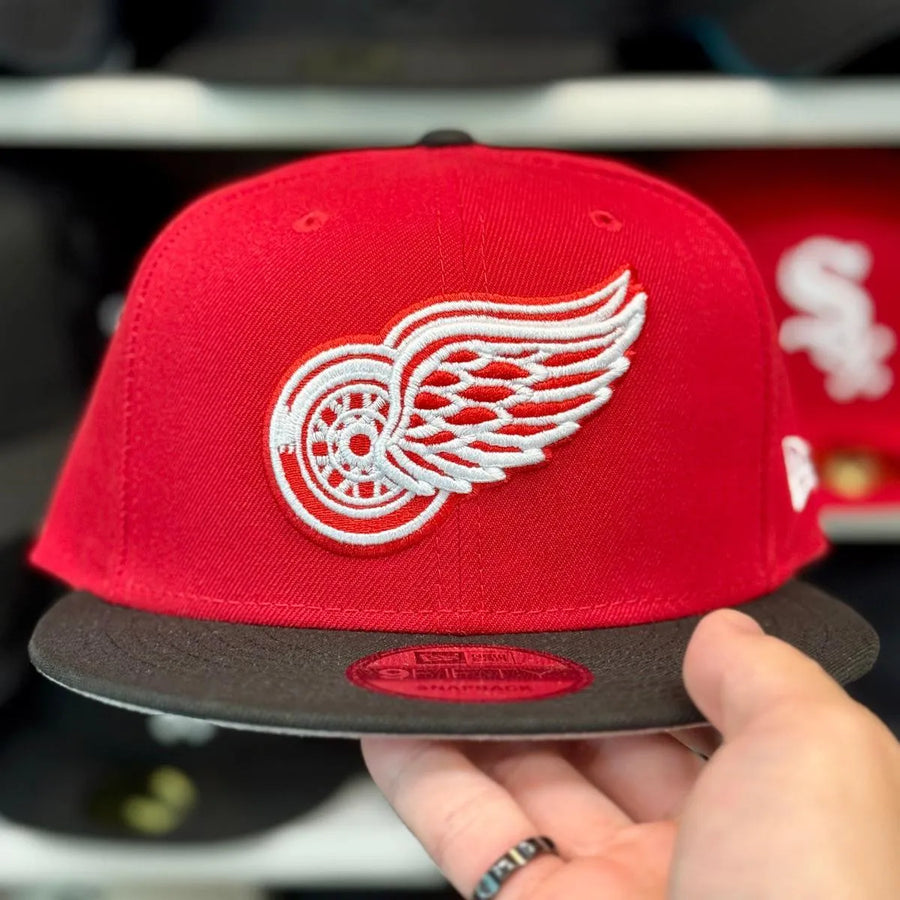 New Era Detroit Red Wings Red/Black 9FIFTY Snapback - Product Image