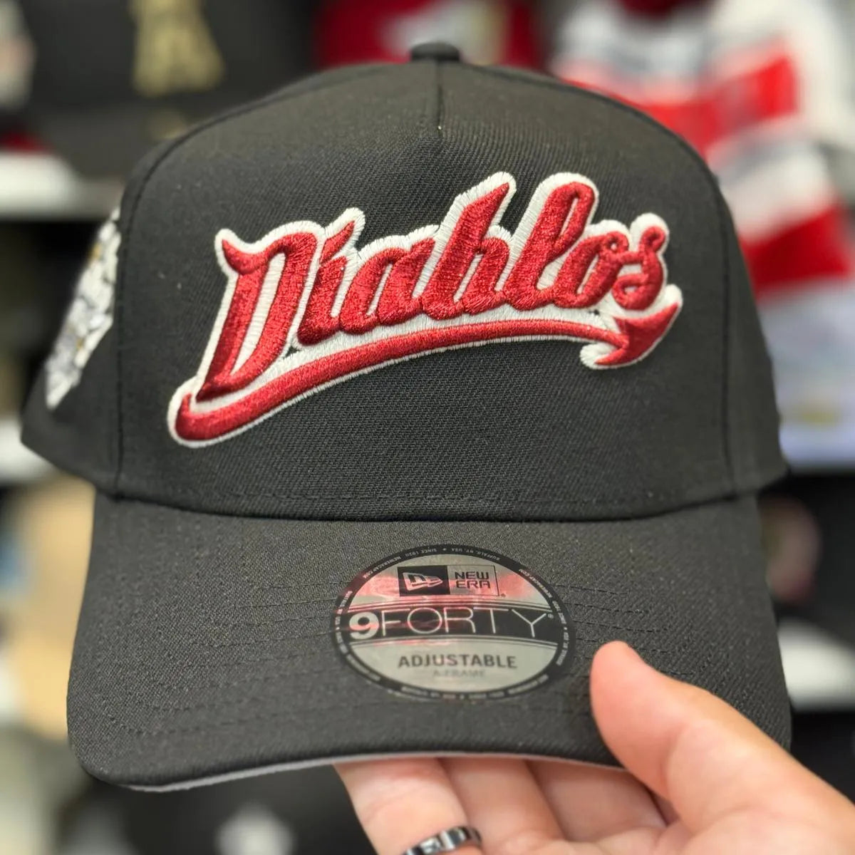 New Era Diablos Rojos del México Script '2024 Campeon' A-Frame Black/Red 9FORTY Snapback | Glow in the Dark - Product Image