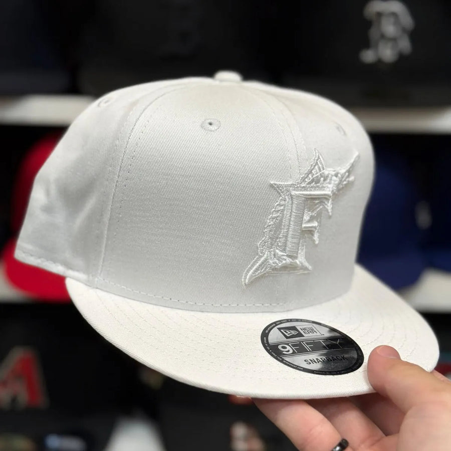 New Era Florida Marlins All White 9FIFTY Snapback - Product Image