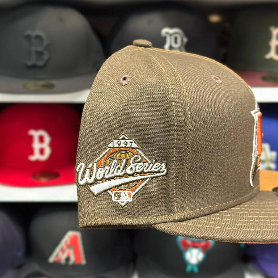 New Era Florida Marlins 'World Series' Tan/Caramel 59FIFTY Fitted Hat - Product Image