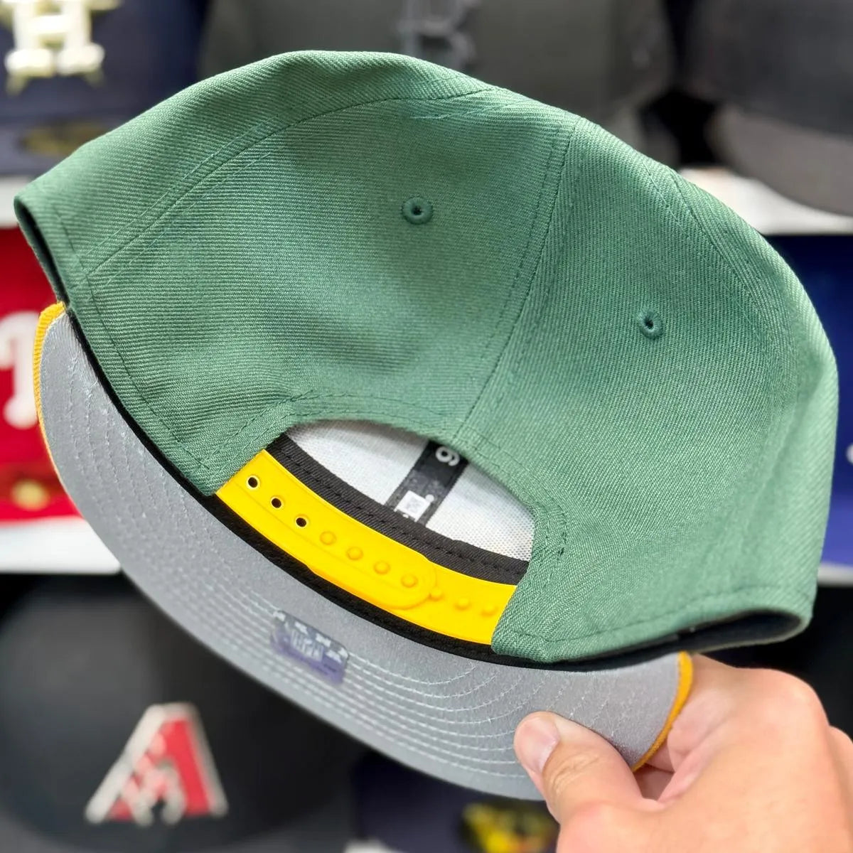 New Era Green Bay Packers Green/Yellow 9FIFTY Snapback - Product Image