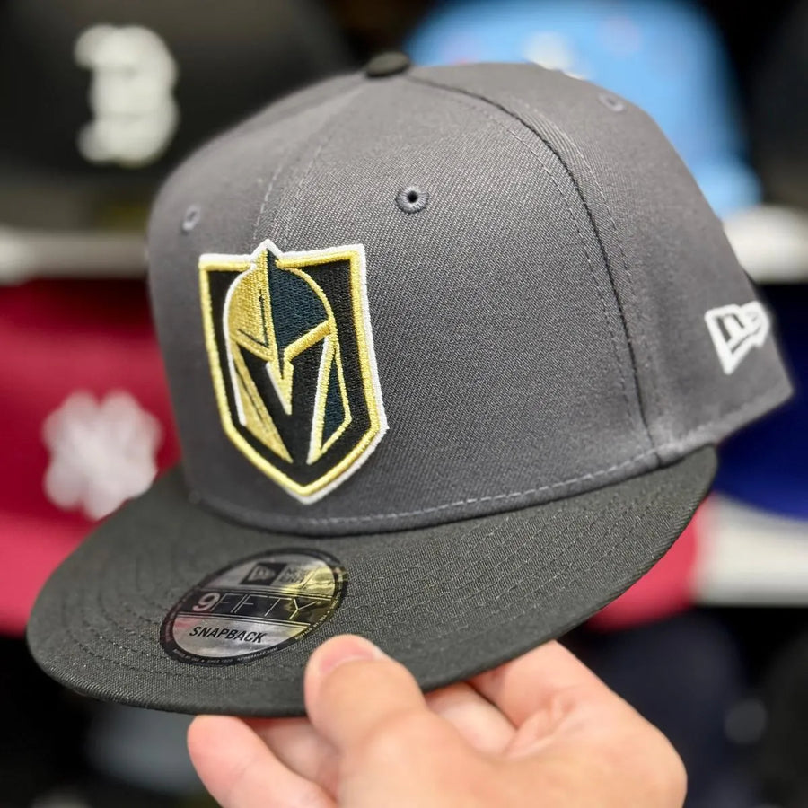 New Era Las Vegas Golden Knights Gray/Black 9FIFTY Snapback - Product Image
