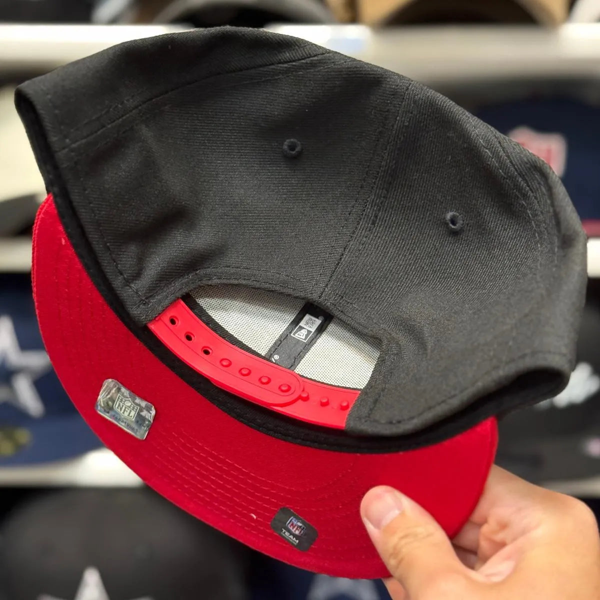 New Era Las Vegas Raiders Black/Red 9FIFTY Snapback - Product Image