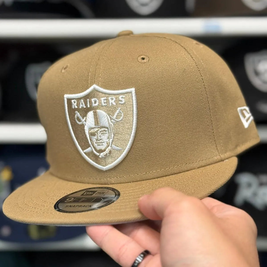 New Era Las Vegas Raiders Tan 9FIFTY Snapback - Product Image