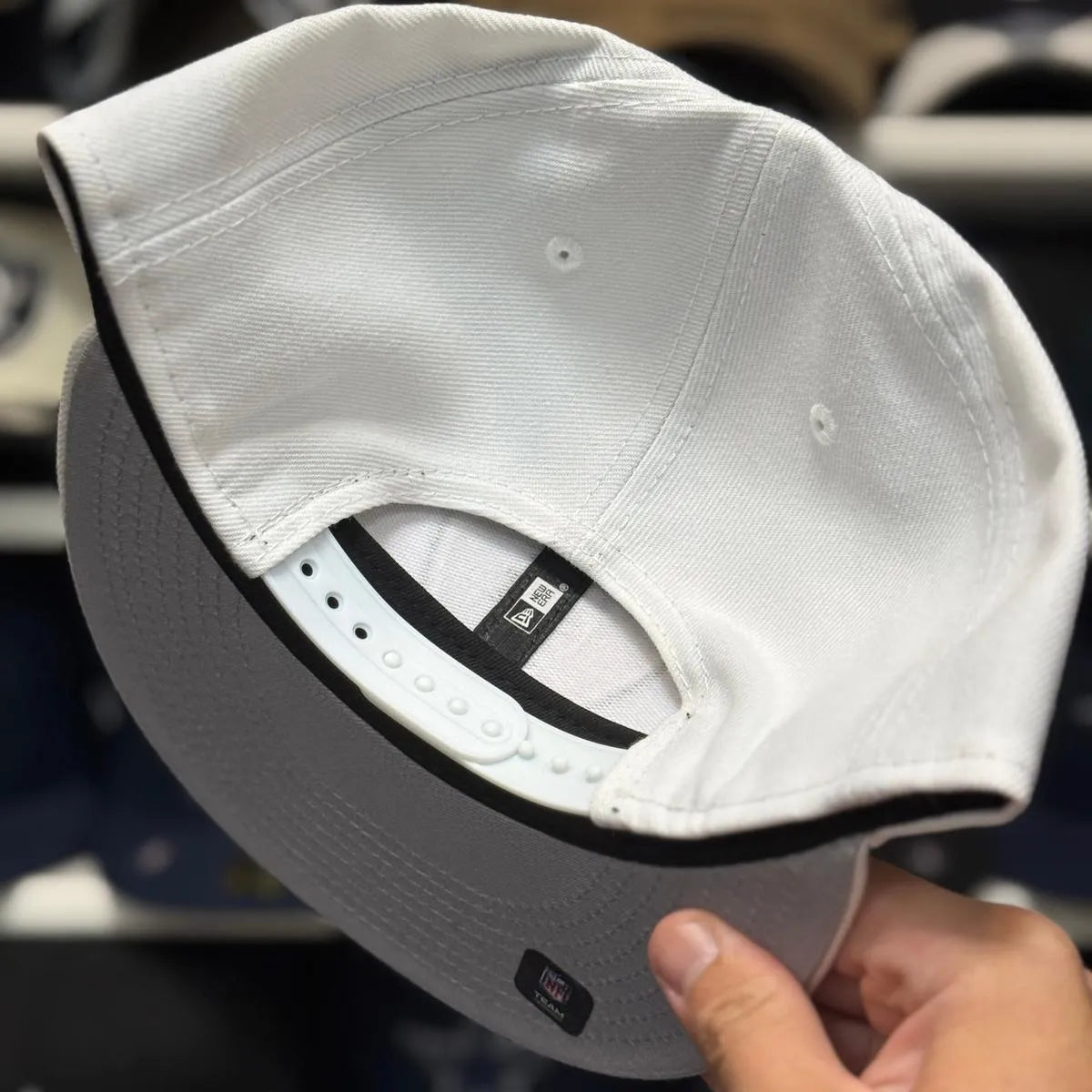 New Era Las Vegas Raiders White 9FIFTY Snapback - Product Image