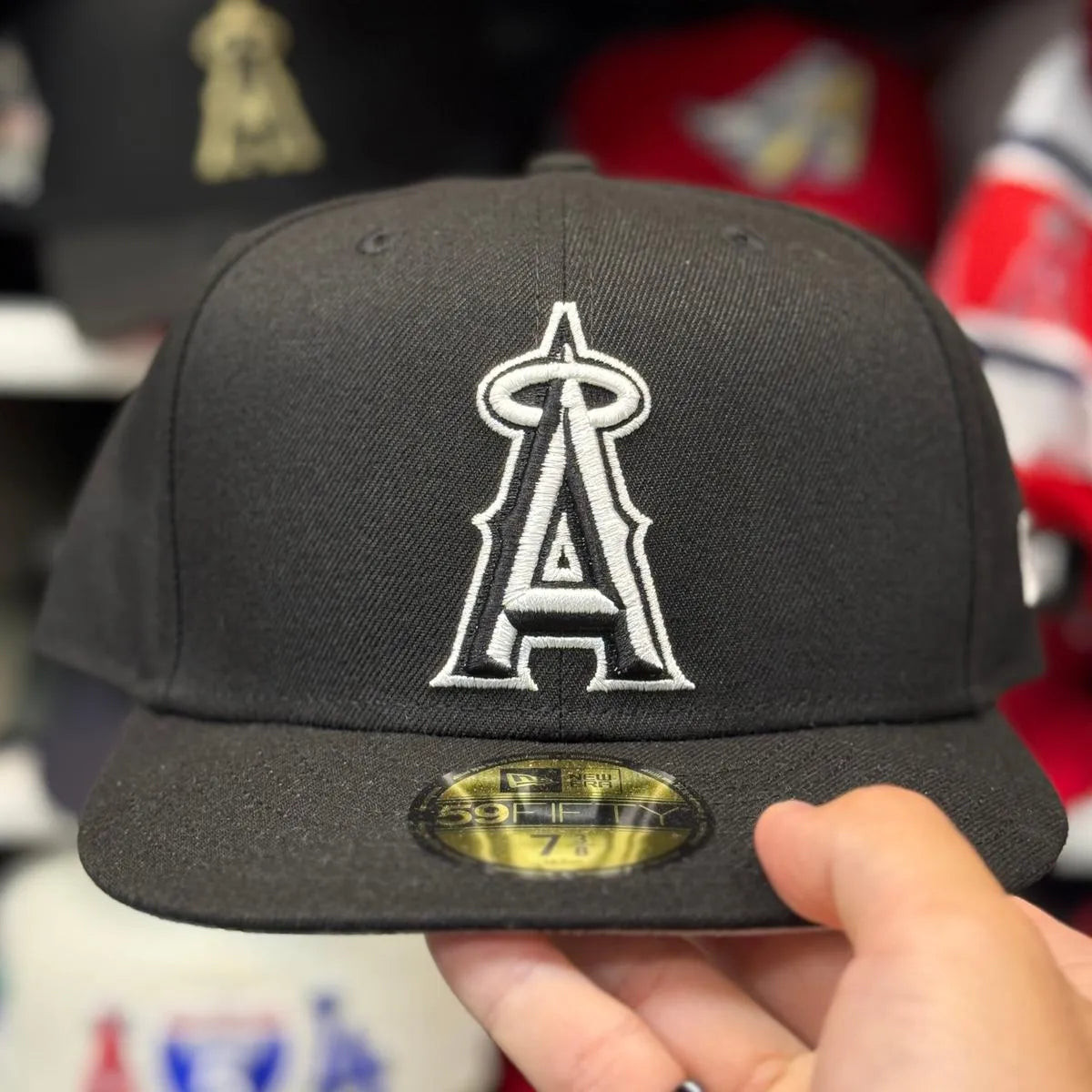 New Era Los Angeles Angels Black 59FIFTY Fitted Hat - Product Image