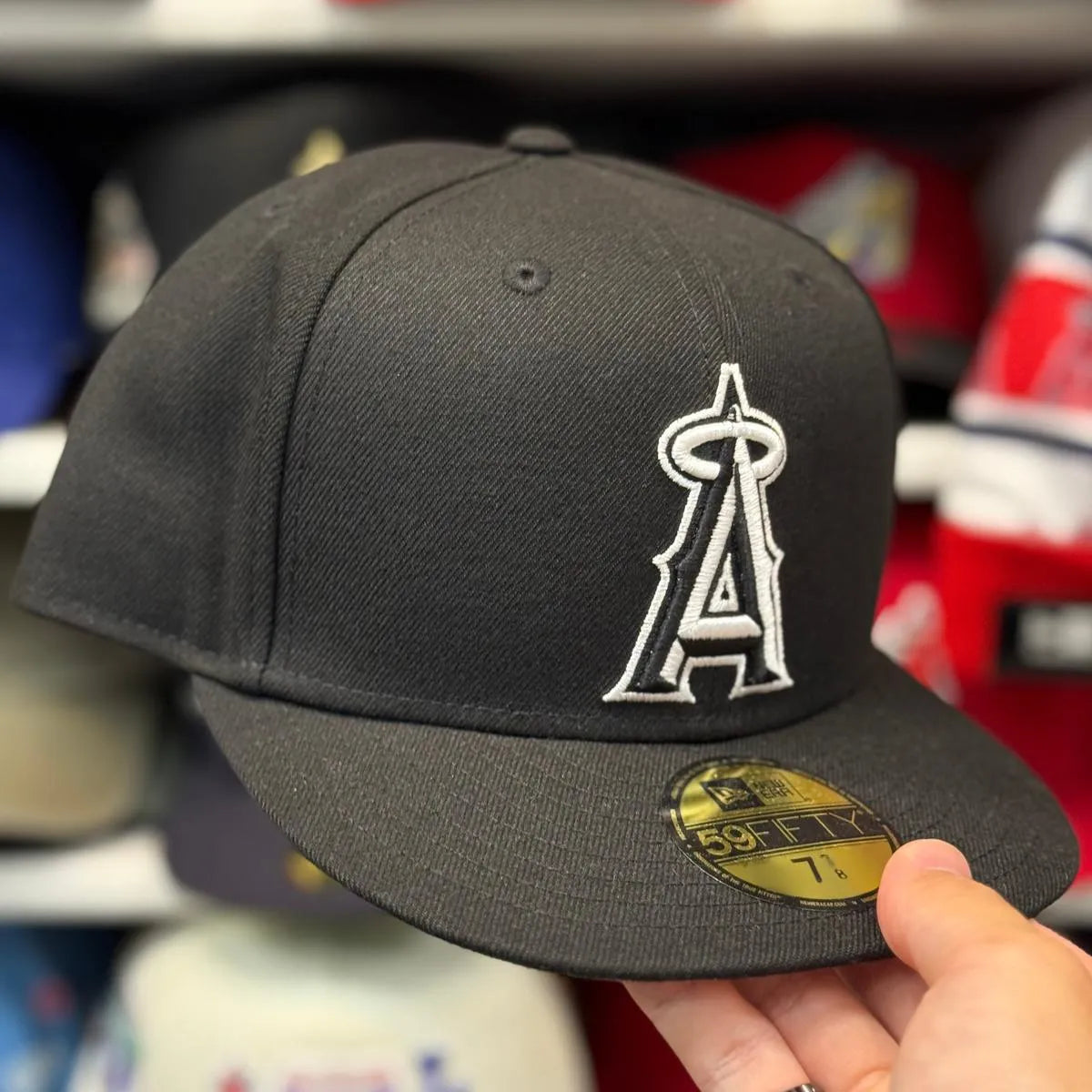 New Era Los Angeles Angels Black 59FIFTY Fitted Hat - Product Image