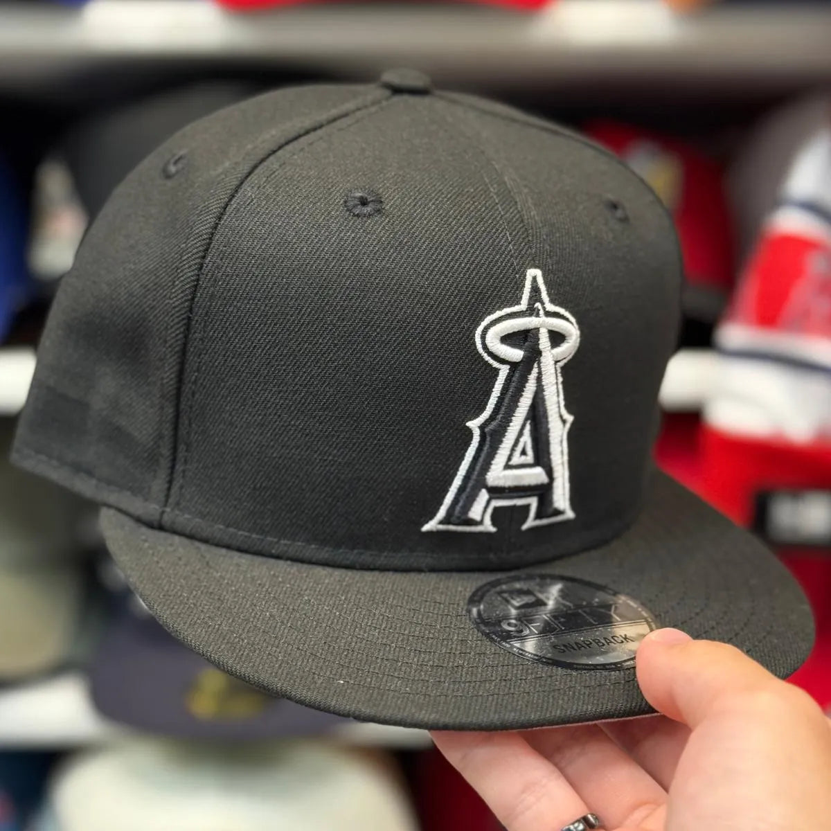 New Era Los Angeles Angels Black 9FIFTY Snapback - Product Image