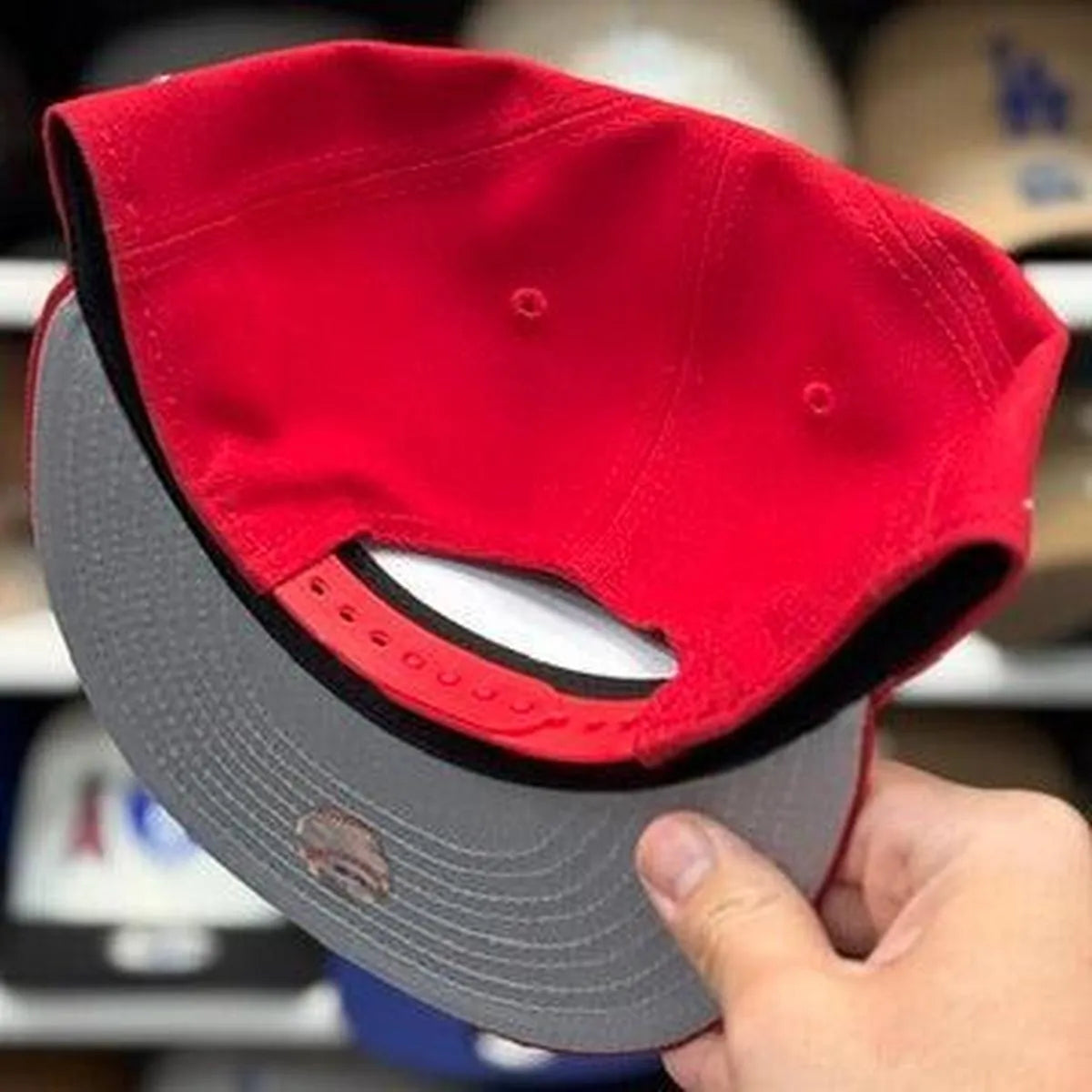 New Era Los Angeles Angels 'Script Logo' Red 9FIFTY Snapback - Product Image