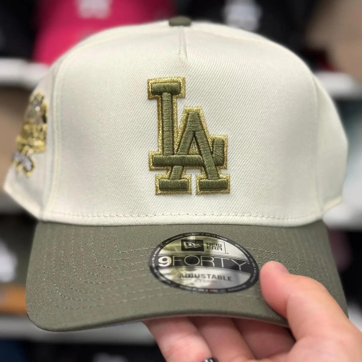 New Era Los Angeles Dodgers '100th Anniversary' A-Frame Creme/Olive 9FORTY Snapback - Product Image