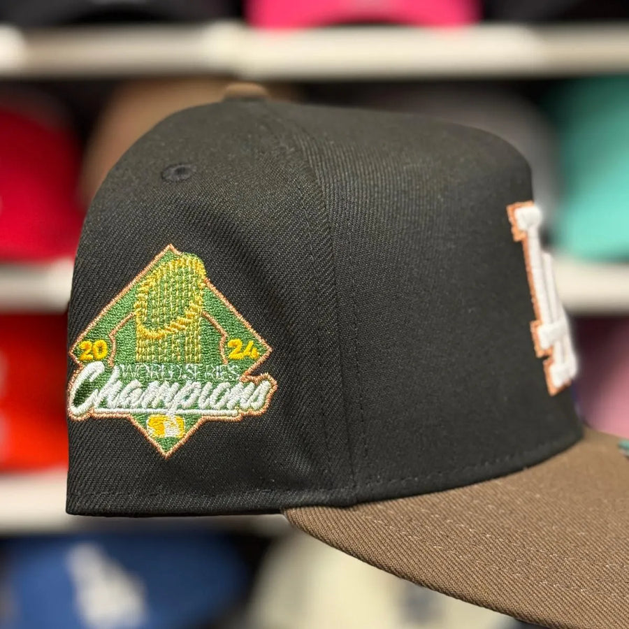New Era Los Angeles Dodgers '2024 World Series Champions' A-Frame Black/Brown 9FIFTY Snapback - Product Image
