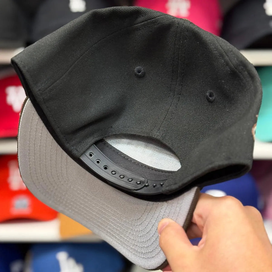 New Era Los Angeles Dodgers '2024 World Series Champions' A-Frame Black/Brown 9FIFTY Snapback - Product Image