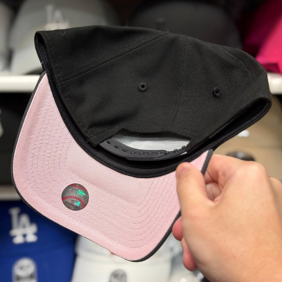 New Era Los Angeles Dodgers '40th Anniversary' A-Frame Black/Grey 9FORTY Snapback | Glow in the Dark - Product Image