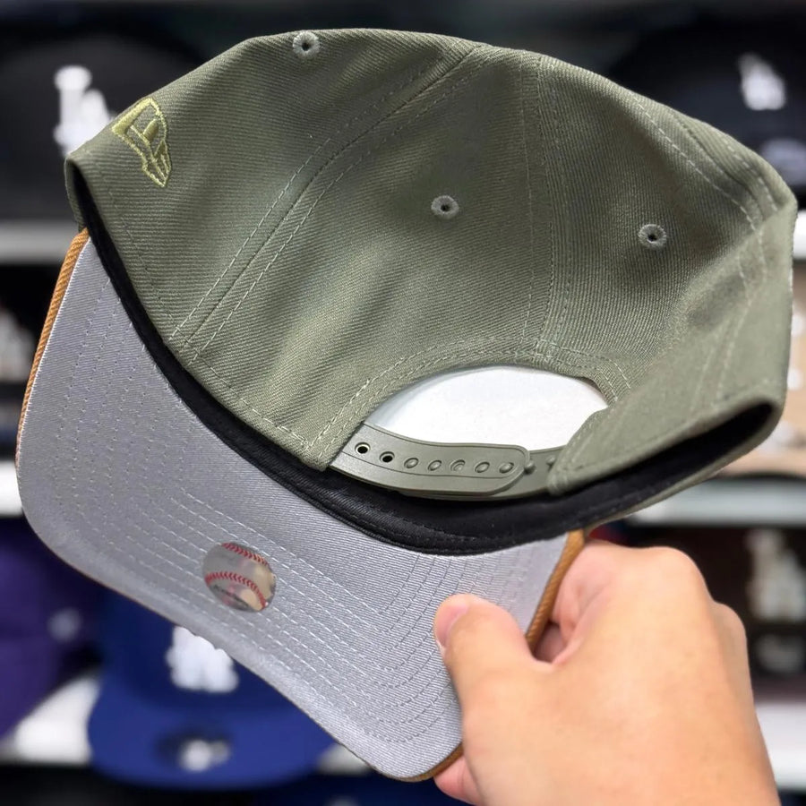 New Era Los Angeles Dodgers '40th Anniversary' A-Frame Olive/Tan 9FORTY Snapback - Product Image