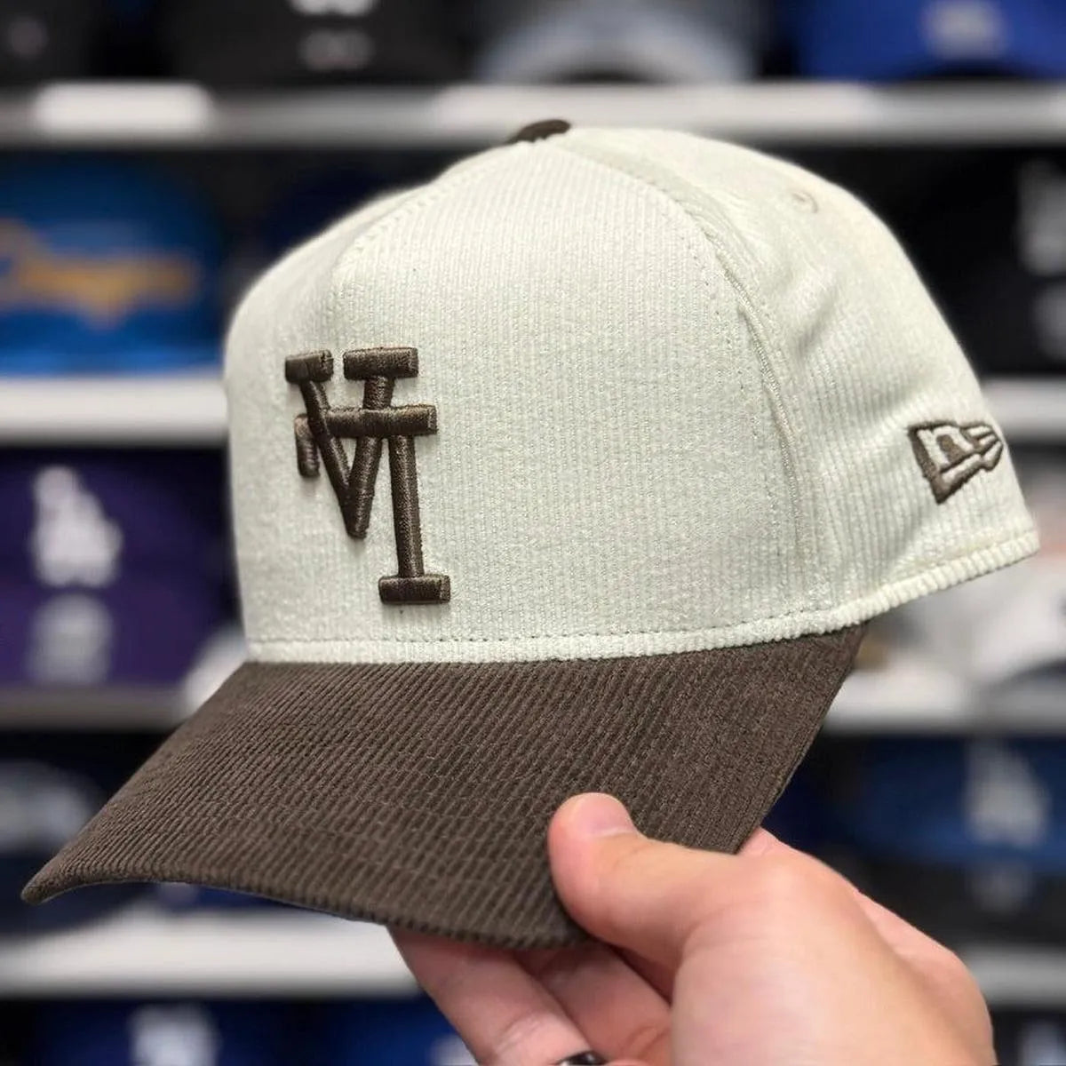 New Era Los Angeles Dodgers A-Frame Creme/Brown 9FORTY Snapback - Product Image