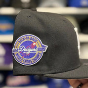New Era Los Angeles Dodgers 'Back to Back World Series Champs' Black 9FIFTY Snapback - Product Image