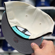 New Era Los Angeles Dodgers Creme/Turquoise 9FIFTY Snapback - Product Image