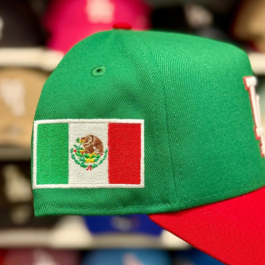 New Era Los Angeles Dodgers 'Mexico Pride' A-Frame Green/Red 9FORTY Snapback - Product Image