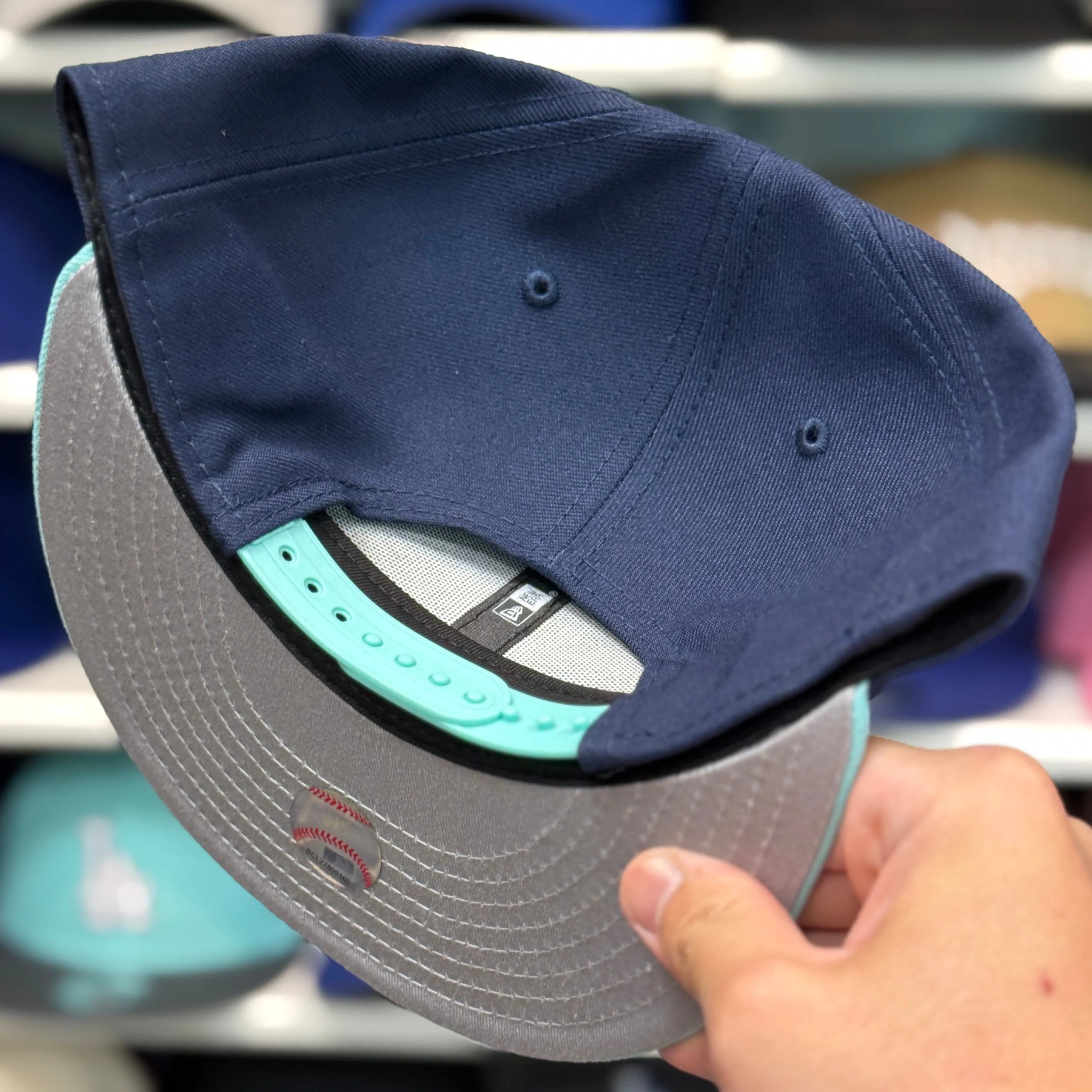 New Era Los Angeles Dodgers Navy/Turquoise 9FIFTY Snapback - Product Image