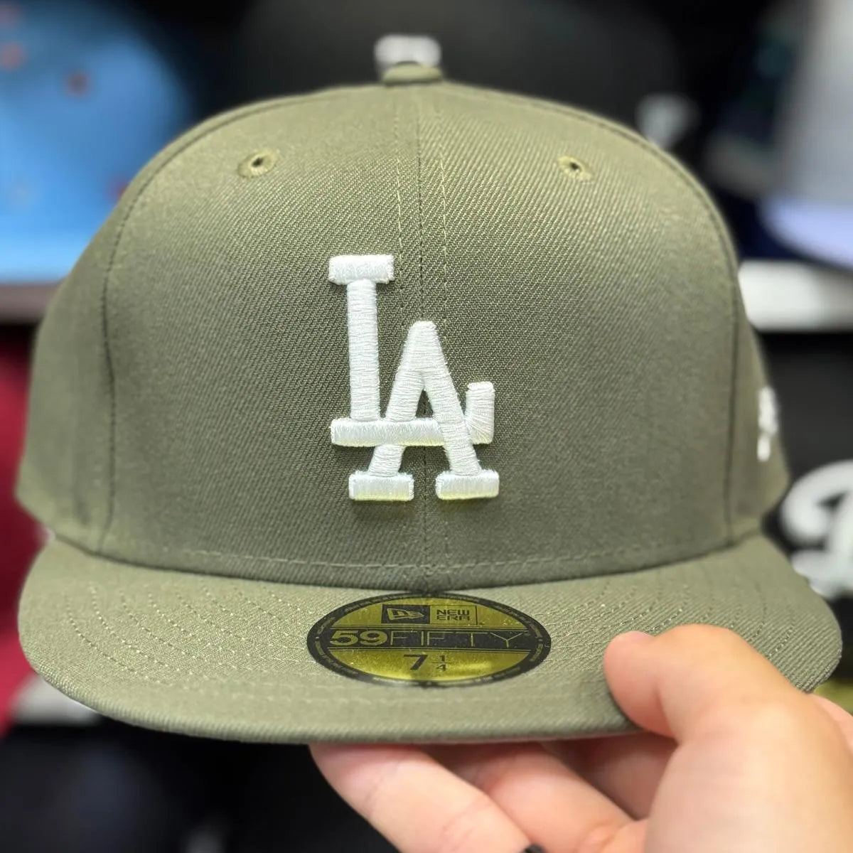 New Era Los Angeles Dodgers Olive 59FIFTY Fitted Hat - Product Image