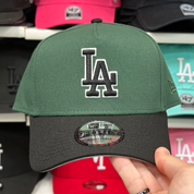 New Era Los Angeles Dodgers 'Outline Logo' A-Frame Green/Black 9FORTY Snapback - Product Image