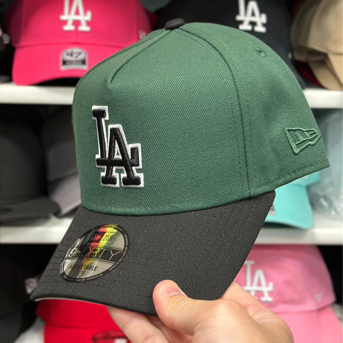 New Era Los Angeles Dodgers 'Outline Logo' A-Frame Green/Black 9FORTY Snapback - Product Image
