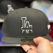 New Era Los Angeles Dodgers 'Outline Logo' Black 59FIFTY Fitted Hat - Product Image