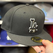 New Era Los Angeles Dodgers 'Outline Logo' Black 59FIFTY Fitted Hat - Product Image