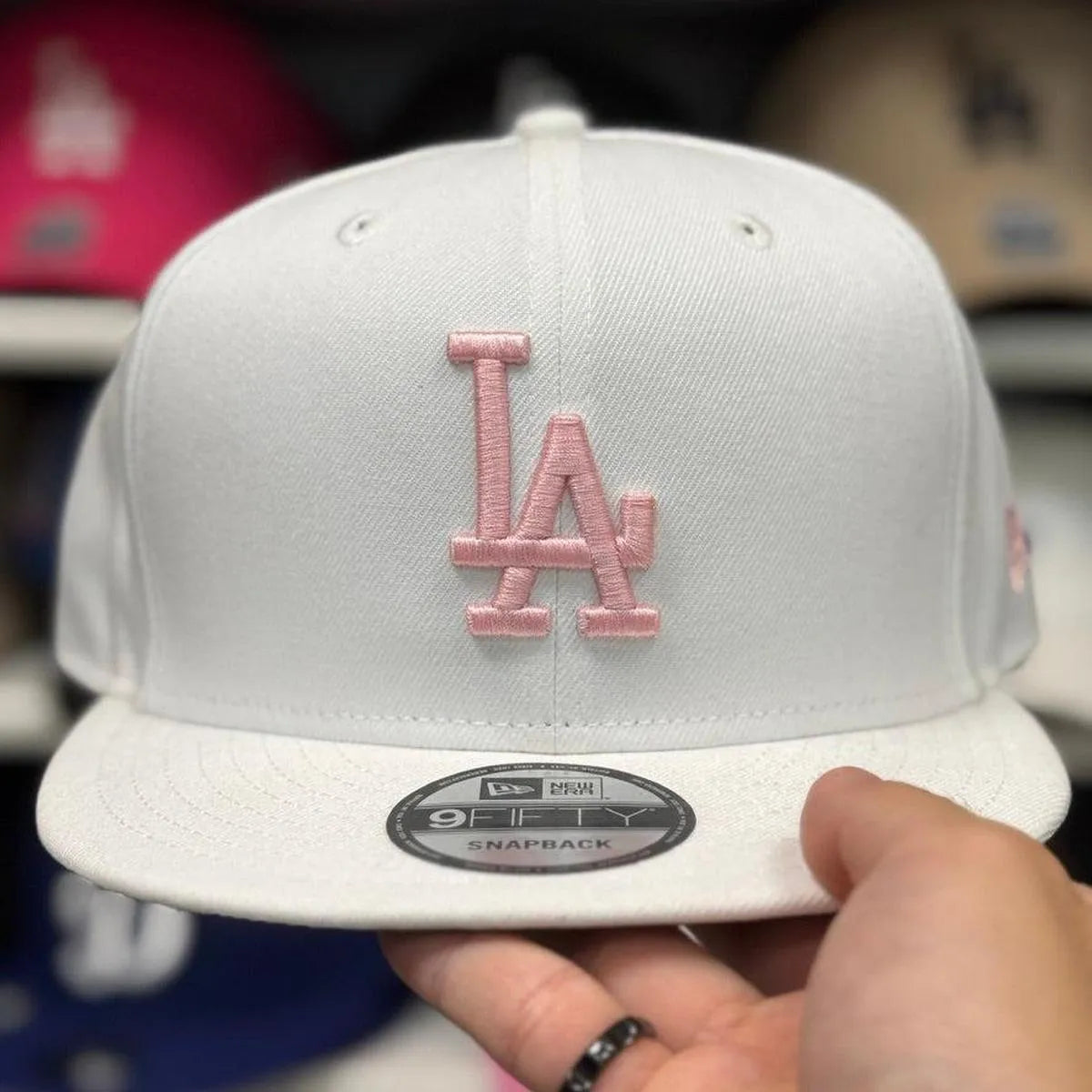 New Era Los Angeles Dodgers 'Pink Logo' White 9FIFTY Snapback - Product Image