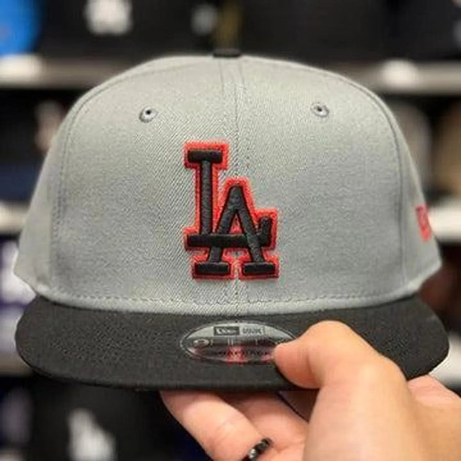 New Era Los Angeles Dodgers 'Red Outline' Gray/Black 9FIFTY Snapback - Product Image