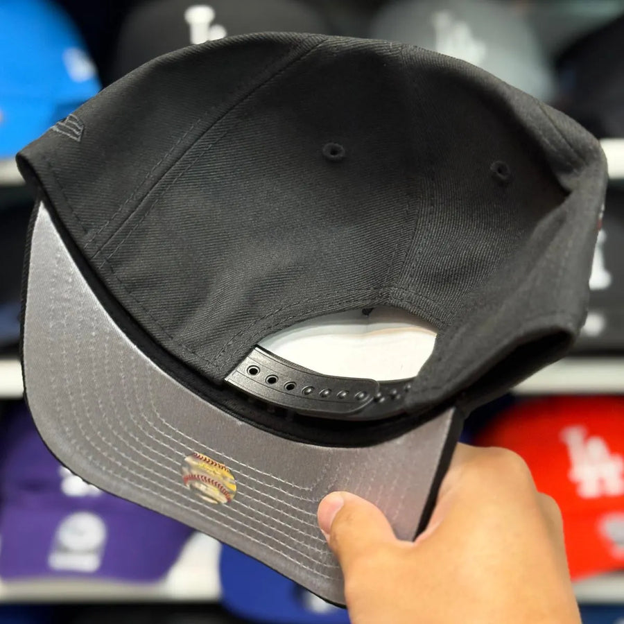New Era Los Angeles Dodgers 'Sakura Tokyo Series' A-Frame Black 9FIFTY Snapback - Product Image