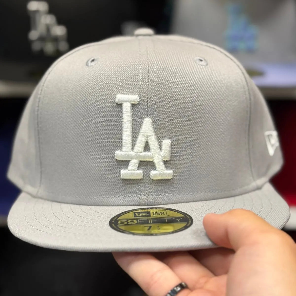 New Era Los Angeles Dodgers Silver 59FIFTY Fitted Hat - Product Image