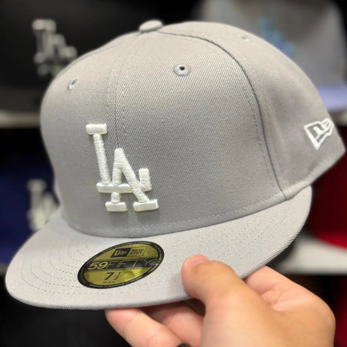 New Era Los Angeles Dodgers Silver 59FIFTY Fitted Hat - Product Image