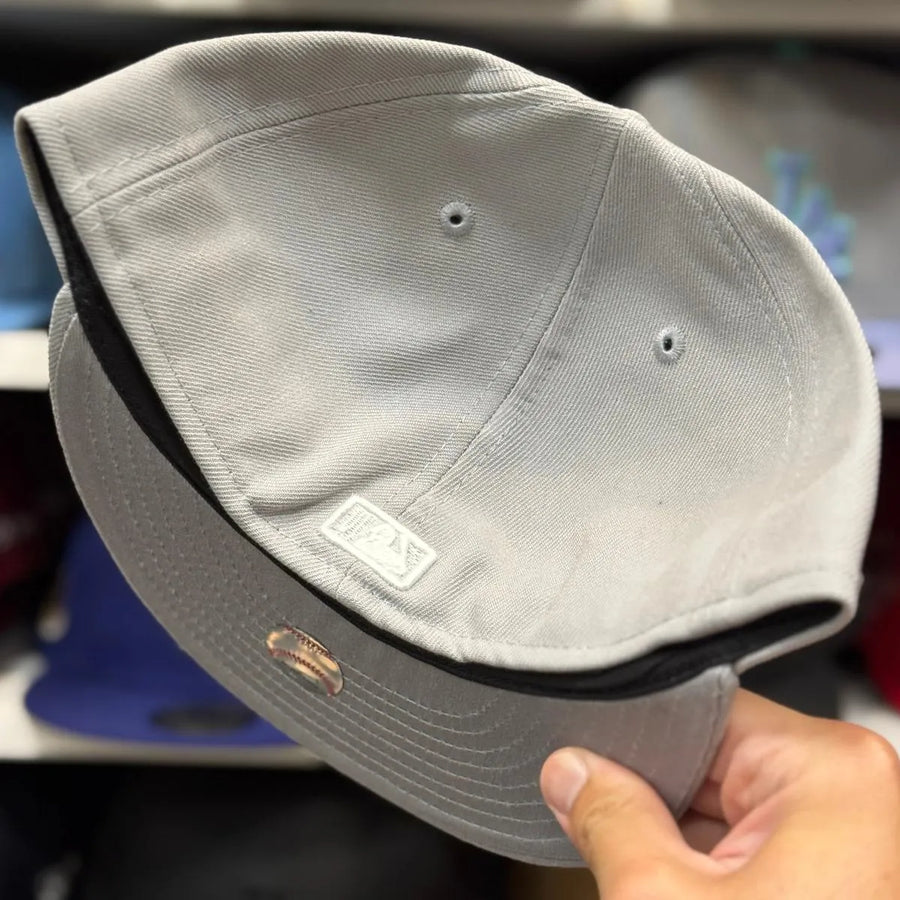 New Era Los Angeles Dodgers Silver 59FIFTY Fitted Hat - Product Image