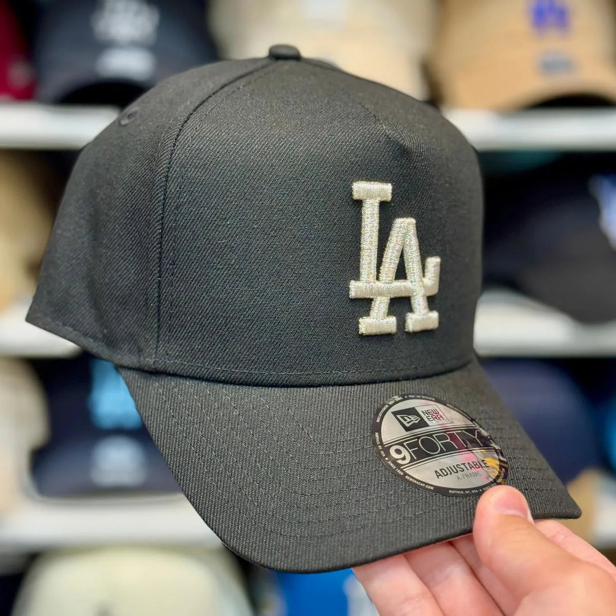 New Era Los Angeles Dodgers 'Silver Stitch' A-Frame Black 9FORTY Snapback - Product Image