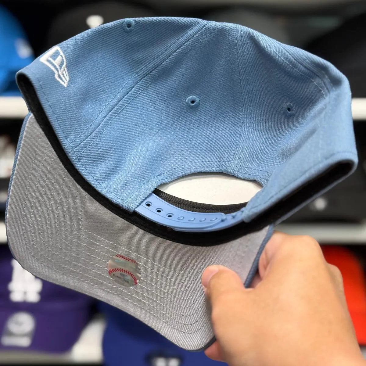 New Era Los Angeles Dodgers Upside Down Logo '40th Anniversary' A-Frame Baby Blue/White 9FORTY Snapback - Product Image