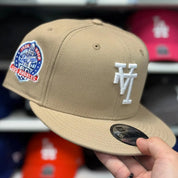 New Era Los Angeles Dodgers Upside Down Logo '60th Anniversary' Khaki 9FIFTY Snapback - Product Image